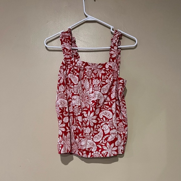 LOFT Tops - LOFT White Floral Sleeveless Blouse Women's Top Size S Red Tropical Resort Wear
